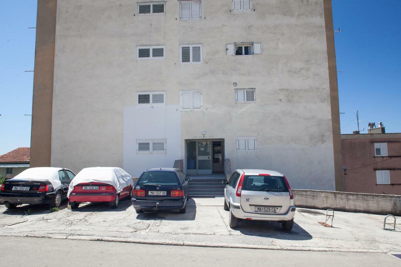 Apartment Dolores Makarska Buitenkant foto