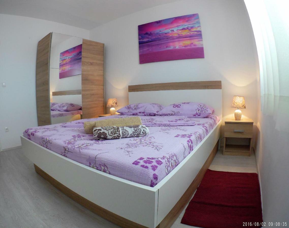 Apartment Dolores Makarska Buitenkant foto